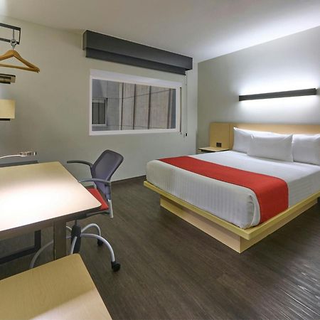 City Express By Marriott Ciudad De Mexico La Villa Dış mekan fotoğraf