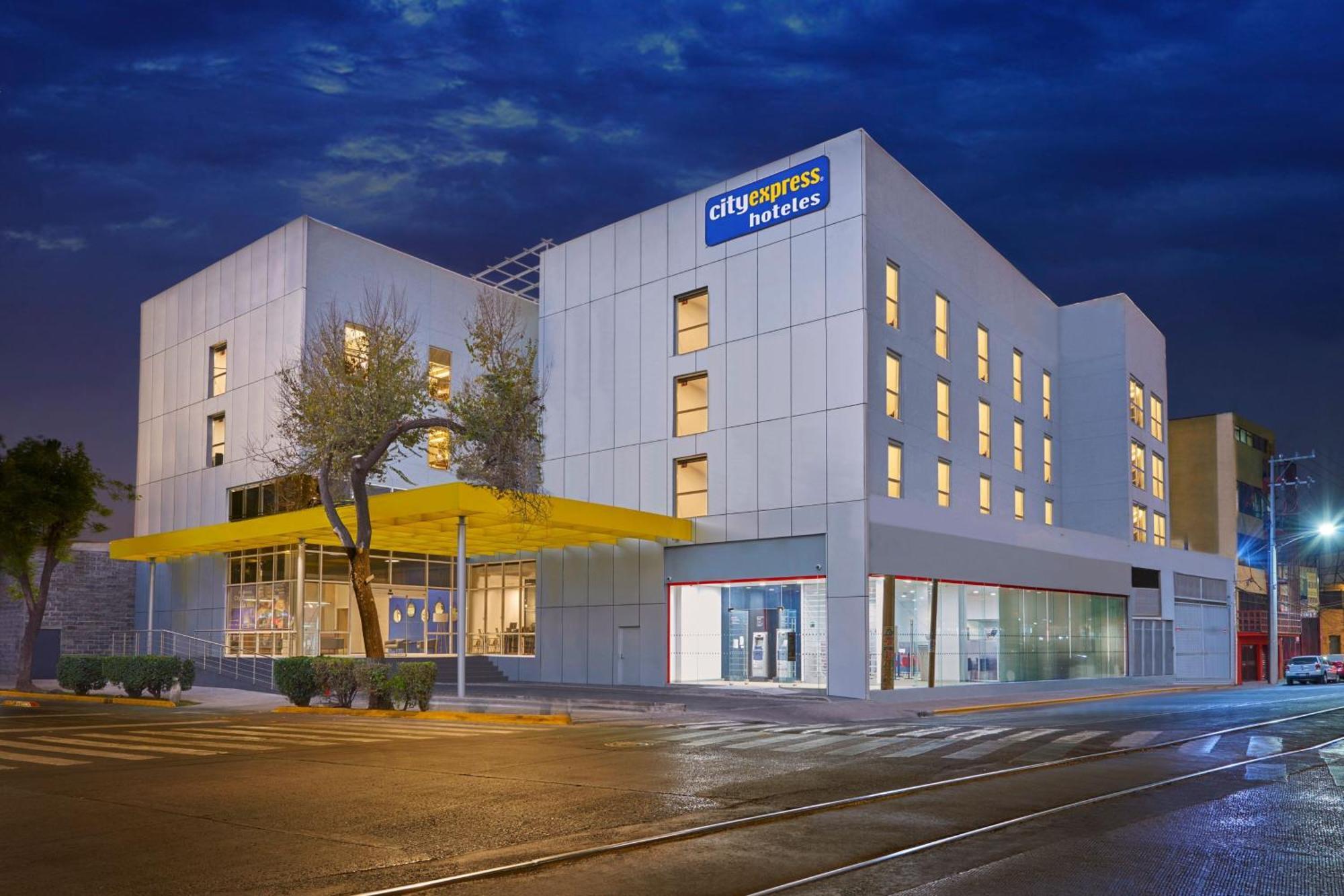 City Express By Marriott Ciudad De Mexico La Villa Dış mekan fotoğraf